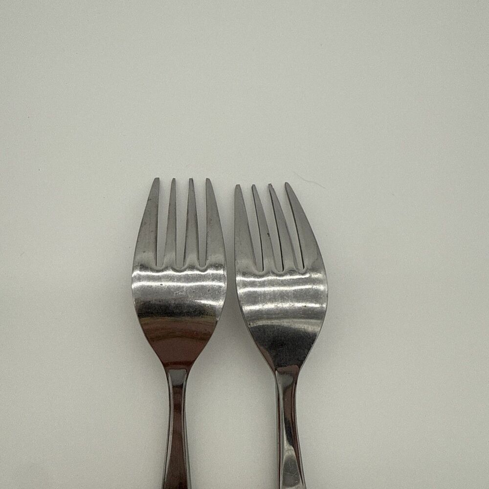 Vintage Stainless Steel Salad Forks Floral Japan Set Of 2 - Picture 4 of 5